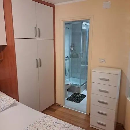 Apartment Ana